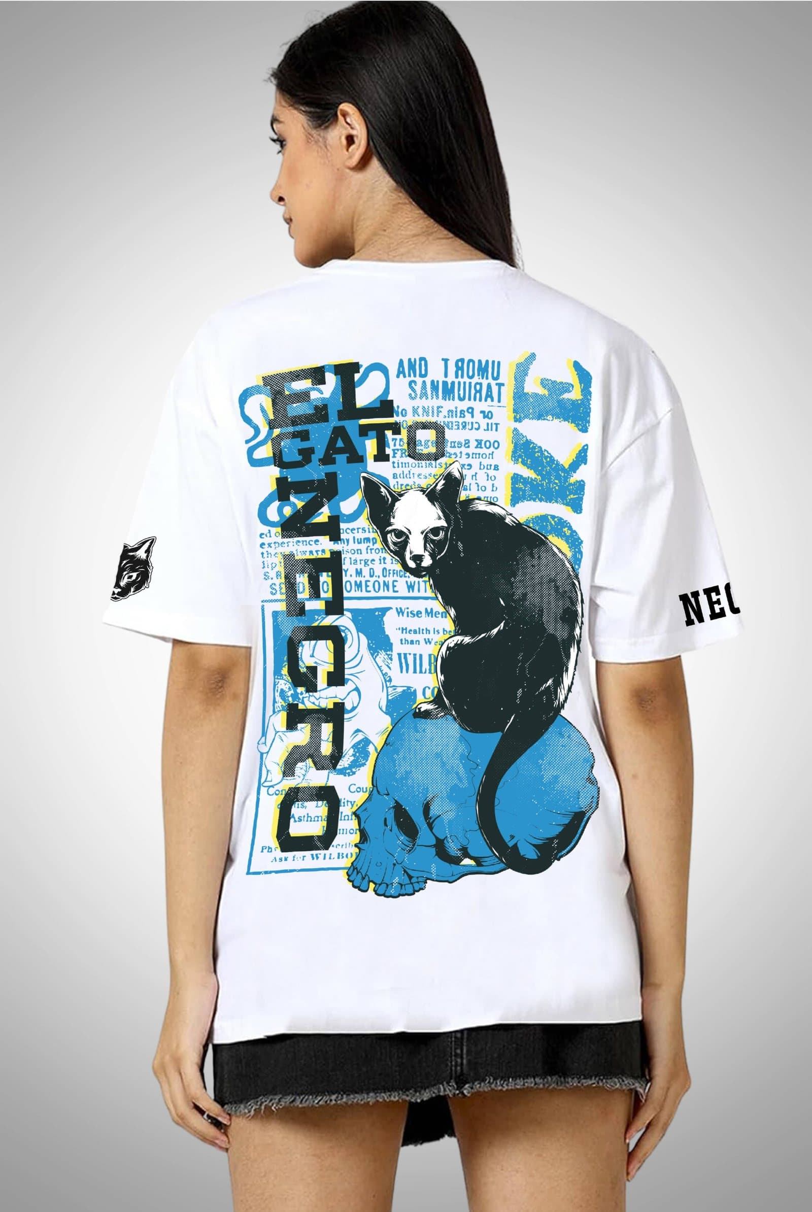 El Gato Black Cat Women's White Oversized Streetwear T-Shirt
