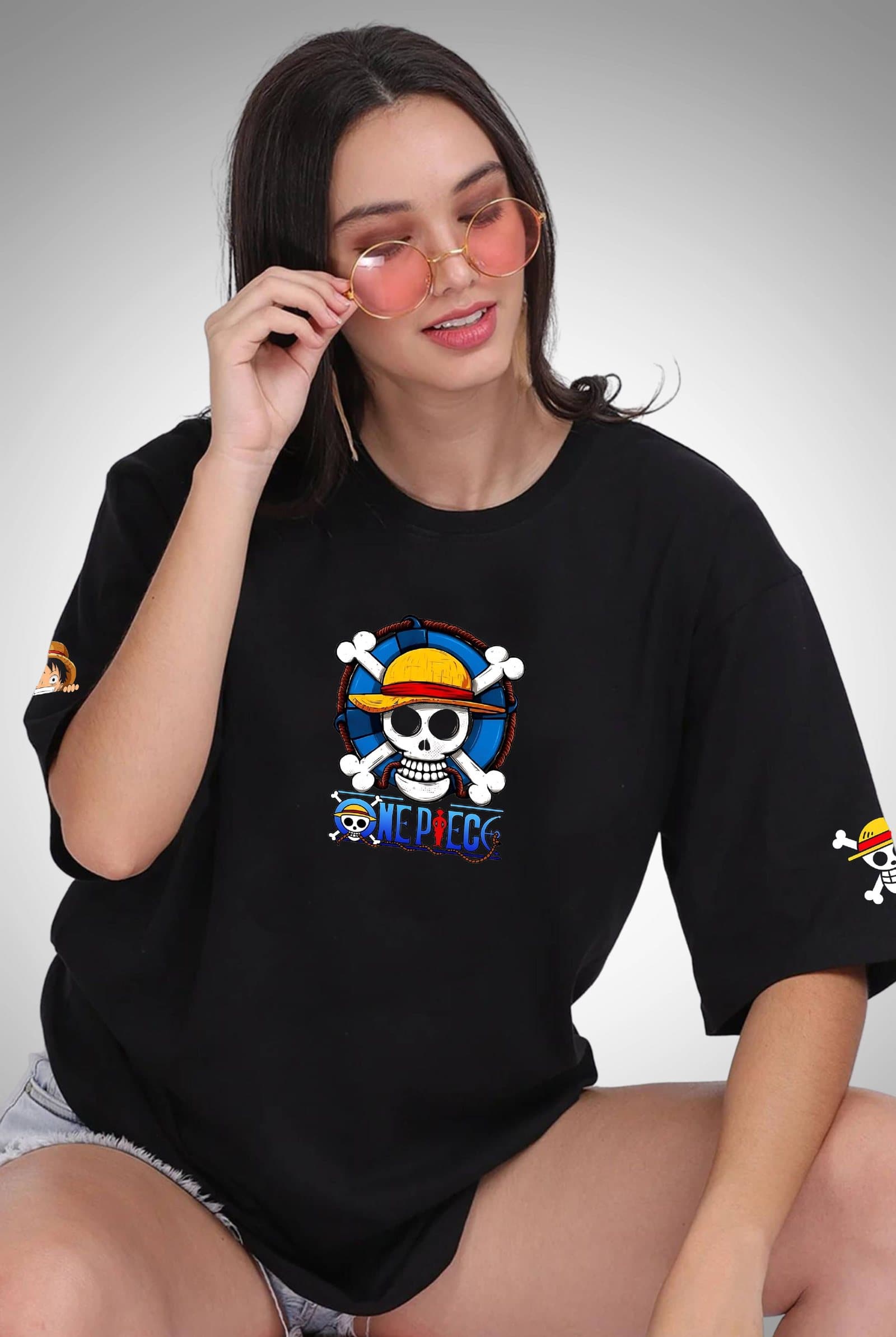 One Piece Luffy and Crew Women's Black Oversized T-Shirt - photo 2 of 2