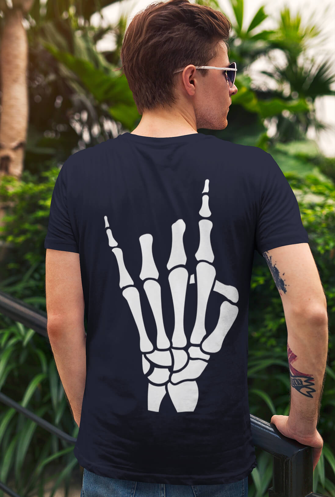 Skeleton Hand Men's Back Print T-Shirt